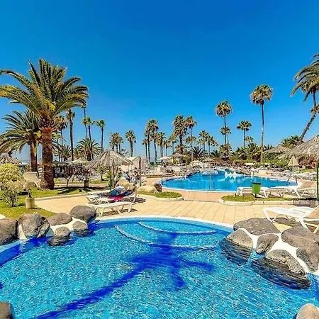 Graceful Brand New In Altamira Apartament