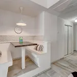 Graceful Brand New In Altamira * אדחה